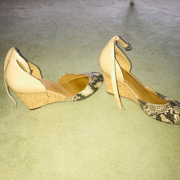 Wedges - Picture 2 of 2